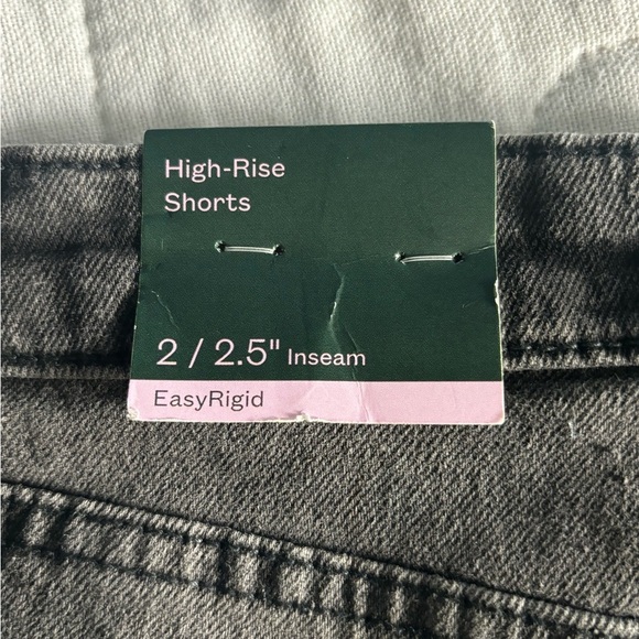 NWT Wild Fable black distressed shorts. Size 2 - Picture 7 of 9